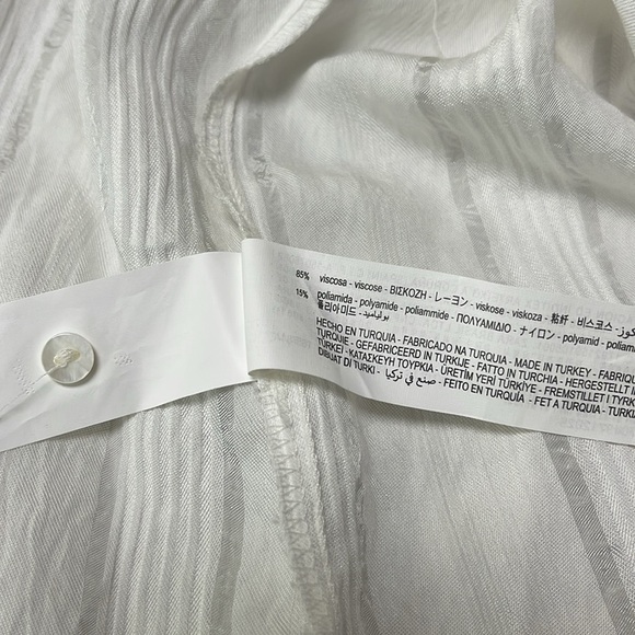 Zara high ruffled collar blouse EUC - Picture 9 of 10